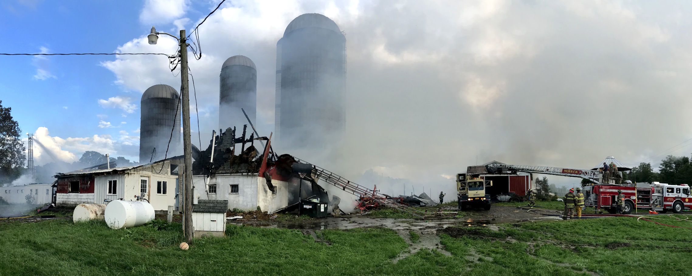 Barn Fire 8.JPG